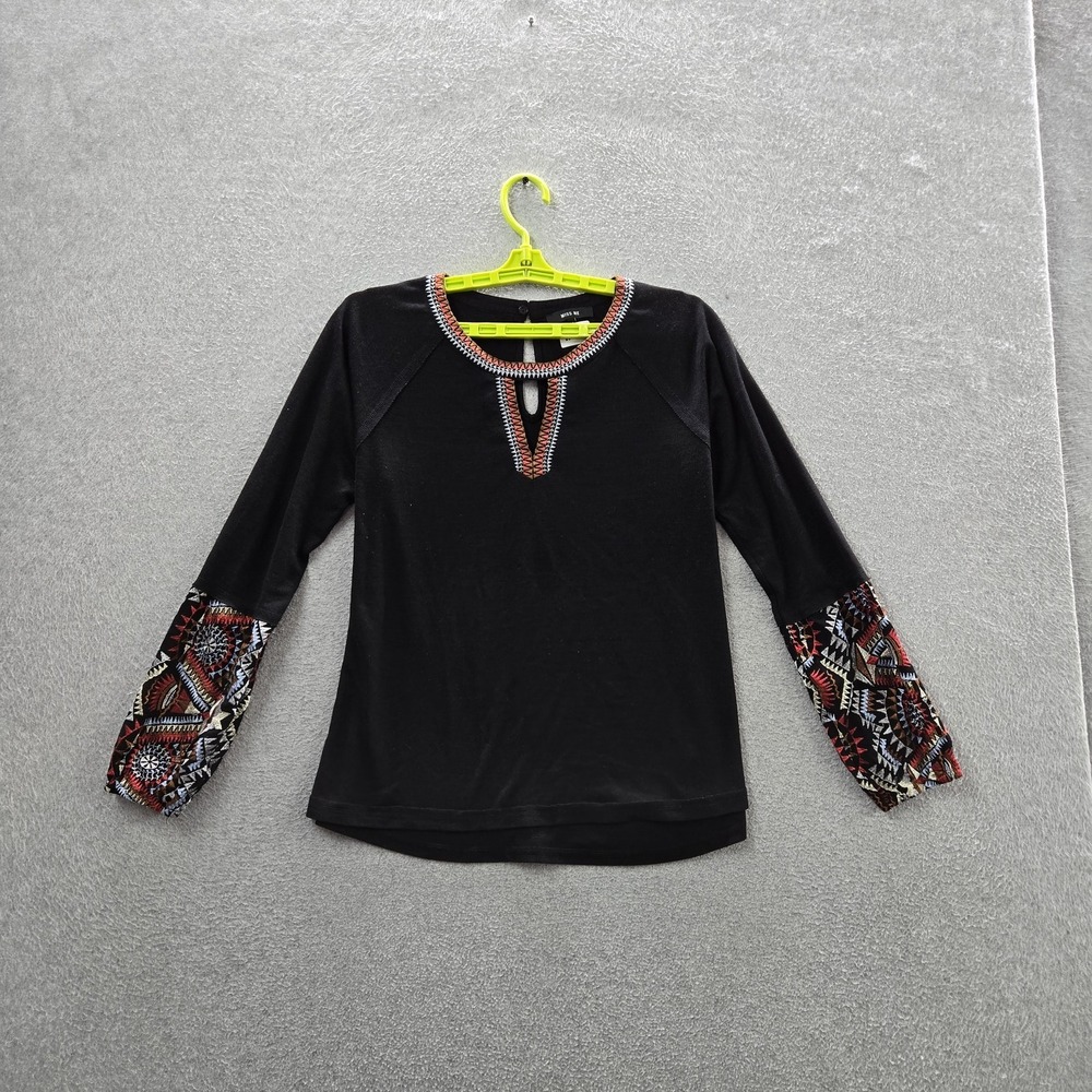 Miss Me Women Shirt‎ M Black Geometric Embroidered Round Neck Pullover